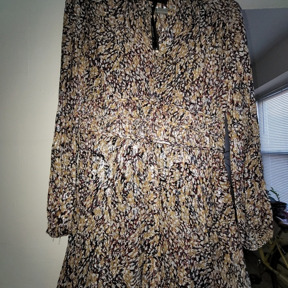 Dress - Picture 3 of 4